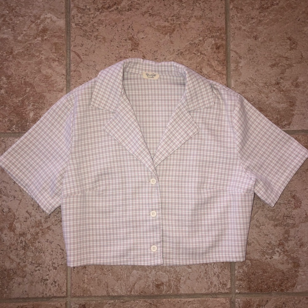Cropped Plaid Collared Blouse